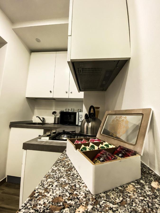 Exclusive Mood Apartment Рим Экстерьер фото
