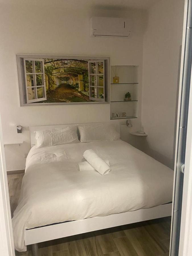 Exclusive Mood Apartment Рим Экстерьер фото